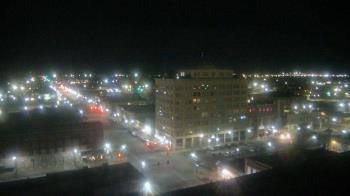 Weather camera view of First National Bank-Hutchinson.