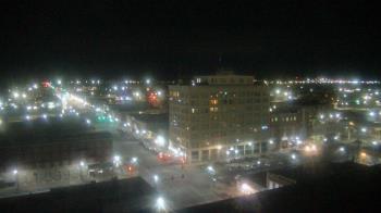 Weather camera view of First National Bank-Hutchinson.