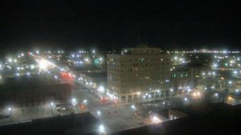 Weather camera view of First National Bank-Hutchinson.
