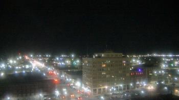 Weather camera view of First National Bank-Hutchinson.