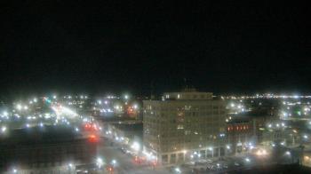 Weather camera view of First National Bank-Hutchinson.