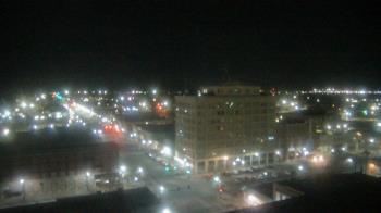 Weather camera view of First National Bank-Hutchinson.