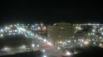 Weather camera view of First National Bank-Hutchinson.