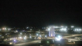 Weather camera view of First National Bank-Hutchinson.