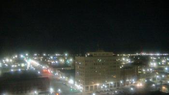 Weather camera view of First National Bank-Hutchinson.