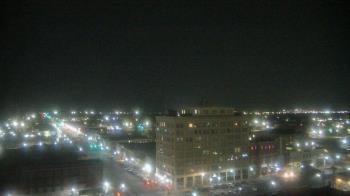 Weather camera view of First National Bank-Hutchinson.