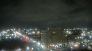 Weather camera view of First National Bank-Hutchinson.