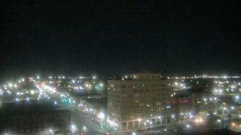 Weather camera view of First National Bank-Hutchinson.