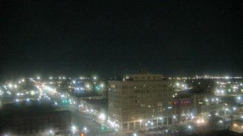 Weather camera view of First National Bank-Hutchinson.