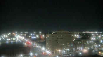 Weather camera view of First National Bank-Hutchinson.