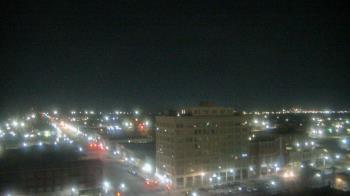Weather camera view of First National Bank-Hutchinson.