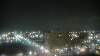 Weather camera view of First National Bank-Hutchinson.
