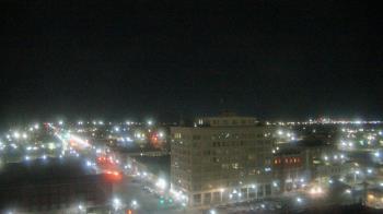 Weather camera view of First National Bank-Hutchinson.