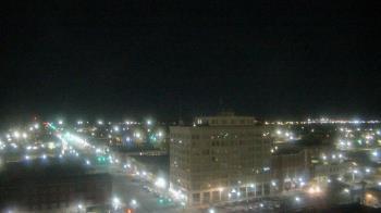 Weather camera view of First National Bank-Hutchinson.