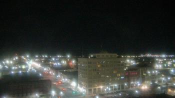 Weather camera view of First National Bank-Hutchinson.