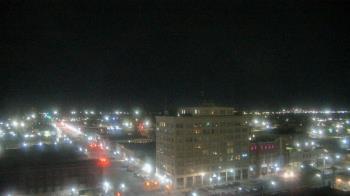 Weather camera view of First National Bank-Hutchinson.