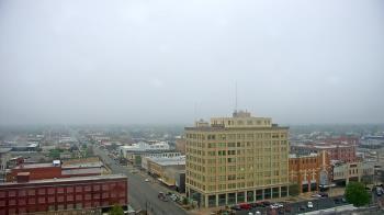 Weather camera view of First National Bank-Hutchinson.