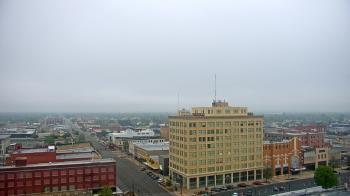 Weather camera view of First National Bank-Hutchinson.