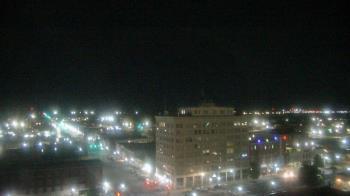 Weather camera view of First National Bank-Hutchinson.