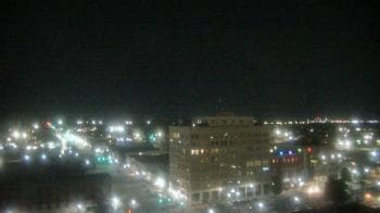 Weather camera view of First National Bank-Hutchinson.