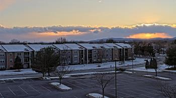 Weather camera view of Crestwood MS.