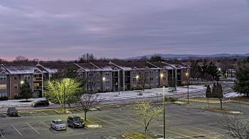 Weather camera view of Crestwood MS.