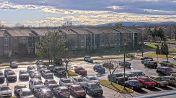 Weather camera view of Crestwood MS.