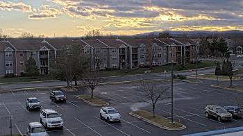 Weather camera view of Crestwood MS.