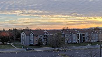 Weather camera view of Crestwood MS.