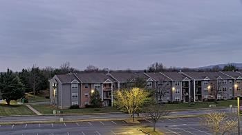 Weather camera view of Crestwood MS.