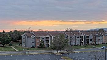 Weather camera view of Crestwood MS.