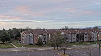 Weather camera view of Crestwood MS.