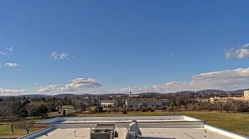 Weather camera view of Crestwood MS.