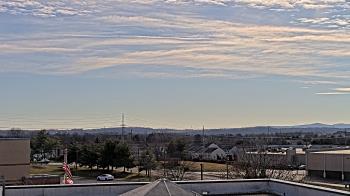 Weather camera view of Crestwood MS.