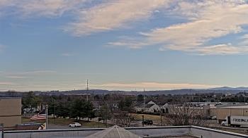 Weather camera view of Crestwood MS.