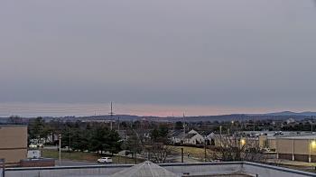 Weather camera view of Crestwood MS.