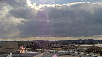 Weather camera view of Crestwood MS.