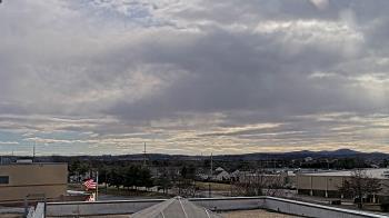 Weather camera view of Crestwood MS.