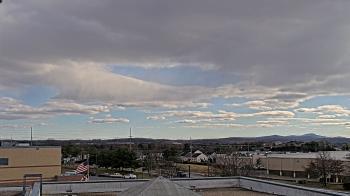 Weather camera view of Crestwood MS.