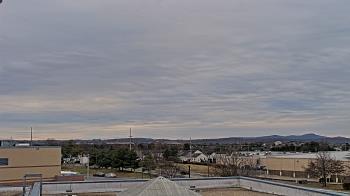 Weather camera view of Crestwood MS.