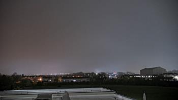 Weather camera view of Crestwood MS.