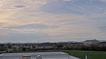 Weather camera view of Crestwood MS.