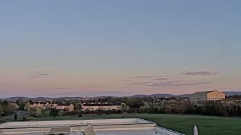 Weather camera view of Crestwood MS.