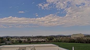 Weather camera view of Crestwood MS.