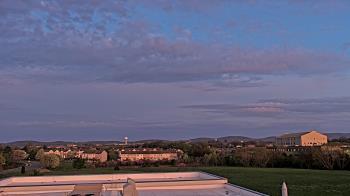 Weather camera view of Crestwood MS.