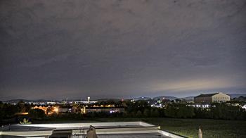 Weather camera view of Crestwood MS.