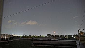 Weather camera view of Crestwood MS.
