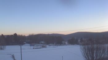 Weather camera view of Forest City Regional Jr Sr HS.