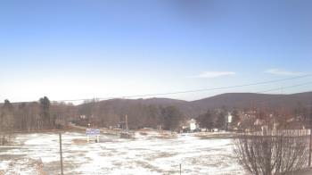 Weather camera view of Forest City Regional Jr Sr HS.