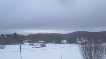 Weather camera view of Forest City Regional Jr Sr HS.